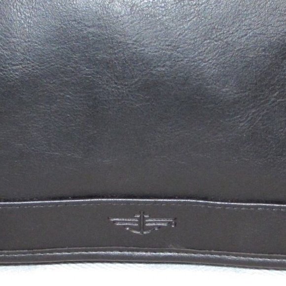 DOCKERS Men's Toiletry Bag - Picture 5 of 6